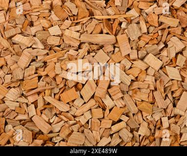 Patatine di ontano di latifoglie per il fumo di alimenti Foto Stock