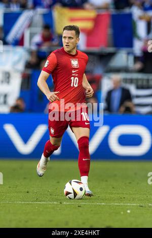 BVB Stadion Dortmund, Dortmund, Germania. 25 giugno 2024. Euro 2024 gruppo D calcio, Francia contro Polonia; Piotr Zielinski (POL) credito: Action Plus Sports/Alamy Live News Foto Stock