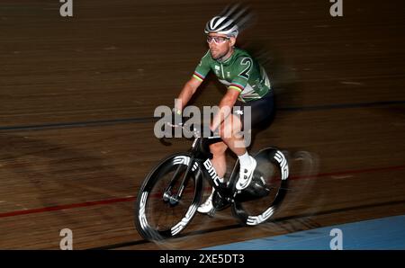 Foto del file datata 25/10/19, di Sir Mark Cavendish, pronto per il suo ultimo Tour de France e un'ultima foto di un altro pezzo di storia. Dodici mesi fa, il Manxman aveva recentemente annunciato il suo imminente ritiro e si era recato in quello che pensava fosse il suo ultimo Tour alla ricerca di una vittoria di tappa che sarebbe stata la 35esima della sua carriera, dandogli il record assoluto dopo aver eguagliato Eddy Merckx su 34 nel 2021. Data di pubblicazione: Mercoledì 26 giugno 2024. Foto Stock