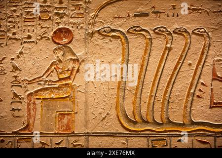 Rilievi, Tomba dei Ramses V e vi, KV9, Valle dei Re, Antica Tebe, sito patrimonio dell'umanità dell'UNESCO, Luxor, Egitto, Nord Africa, Africa Copyright: Foto Stock
