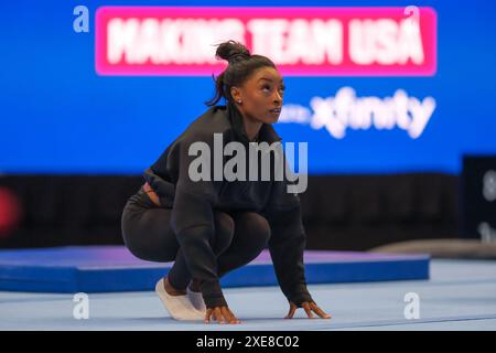 Minneapolis, Minnesota, Stati Uniti. 26 giugno 2024. SIMONE BILES partecipa a una sessione di allenamento in vista dei test di ginnastica olimpica degli Stati Uniti del 2024 al Target Center di Minneapolis. (Immagine di credito: © Steven Garcia/ZUMA Press Wire) SOLO PER USO EDITORIALE! Non per USO commerciale! Foto Stock