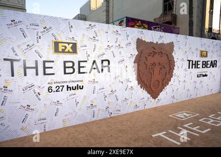 25 giugno 2024, Hollywood, California, USA: Atmosfera alla Premiere della terza stagione di FX "The Bear". (Credit Image: © Billy Bennight/ZUMA Press Wire) SOLO PER USO EDITORIALE! Non per USO commerciale! Foto Stock