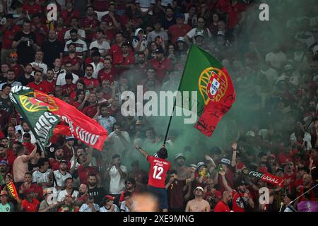 GELSENKIRCHEN - tifosi portoghesi durante la partita UEFA EURO 2024 del gruppo F tra Georgia e Portogallo all'Arena AufSchalke il 26 giugno 2024 a Gelsenkirchen, Germania. ANP | Hollandse Hoogte | Gerrit van Keulen Foto Stock