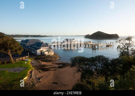 Mattina presto a Paihia, Bay of Islands, nuova Zelanda Foto Stock