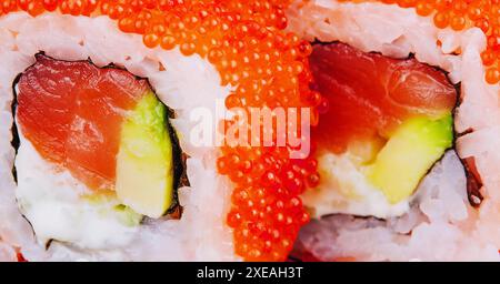 Sushi Roll California primo piano o macro Foto Stock