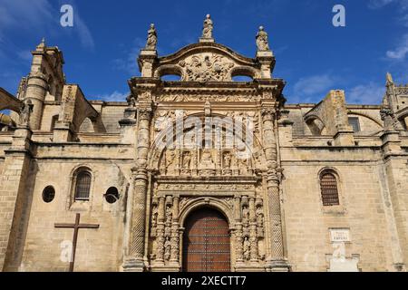 Dettagli architettonici della Chiesa del Priorato a Puerto de Santa Maria Foto Stock