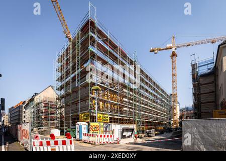 Cantiere dell'estensione dell'Università di musica di Colonia (Hochschule fuer Musik und Tanz) in via Dagobert nel quartiere Kuniberts, Co Foto Stock