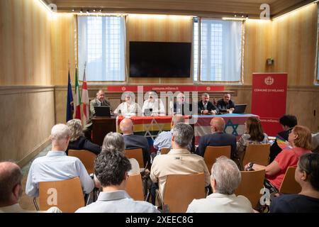 Milano, Italia. 27 giugno 2024. Conferenza stampa in solidariet&#xe0; a "Keshet Italia" - Milano - Gioved&#xec; 27 giugno 2024 (foto Claudio Furlan/Lapresse) Conferenza stampa in solidarietà con "Keshet Italia" - Milano - giovedì 27 giugno 2024 (foto Claudio Furlan/Lapresse) crediti: LaPresse/Alamy Live News Foto Stock