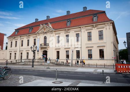 Germania, Berlino, quartiere Kreuzberg, Museo Ebraico, di Daniel Libeskind. Foto Stock