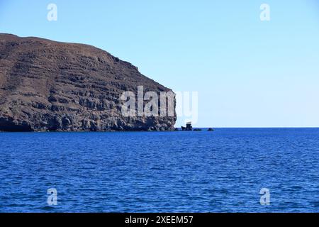 Gran Tarajal, Fuerteventura, Isole Canarie in Spagna - novembre 27 2023: Pittoresco villaggio costiero in una giornata di sole Foto Stock