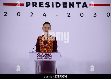 Claudia Sheinbaum, presidente eletto del Messico, interviene durante la presentazione della seconda parte del suo gabinetto presidenziale al Museo Interactivo de economia. Foto Stock