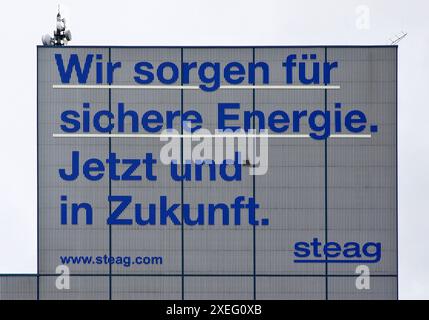 Centrale elettrica di Herne con la dichiarazione che garantiamo energia sicura. Ora e in futuro, Germania Europa Foto Stock