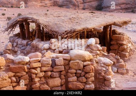 Insediamento preistorico al Beidha, Petra, Giordania Foto Stock