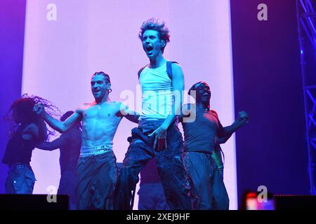 LONDRA, INGHILTERRA - GIUGNO 27: Troye Sivan si esibisce alla OVO Arena di Wembley il 27 giugno 2024 a Londra, Inghilterra. CAP/Mar ©Mar/Capital Pictures Foto Stock