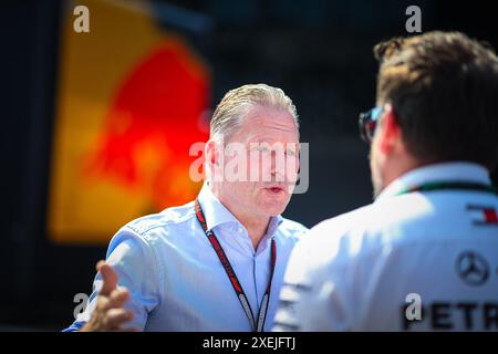 Austria, 28/06/2024, Jos Verstappen (NED) padre di Max Verstappen Red Bull Racing Honda, ed ex pilota di F1, per frecce; Tyrrel; Benetton; Footwork; e Minardi, durante il GP d'Austria, Spielberg 27-30 giugno 2024, campionato del mondo di Formula 1 2024. Foto Stock