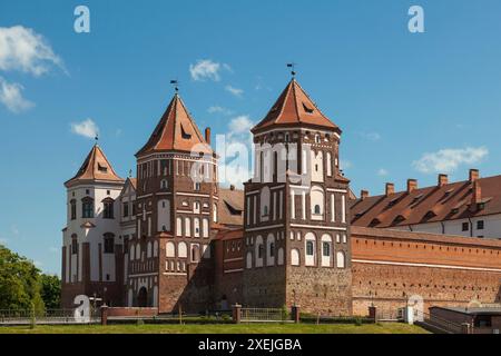 Il castello di Mir è una fortificazione difensiva e residenza nell'insediamento urbano di Mir, Bielorussia. Foto Stock