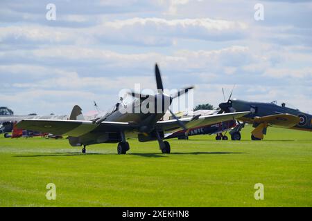 Vickers, Supermarine, Spitfire, PR XIX, PS890, F-AZJS, Sywell Air display, Northampton, Inghilterra, Regno Unito. Foto Stock