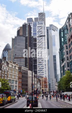 Londra, Regno Unito. 28 giugno 2024. Una vista di Bishopsgate nella City di Londra, il quartiere finanziario della capitale. Secondo quanto riferito, l’economia del Regno Unito ha registrato una crescita più rapida di quella inizialmente stimata all’inizio del 2024. Crediti: Vuk Valcic/Alamy Live News Foto Stock