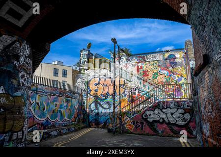Street art, Brick Lane, East London, Londra, Regno Unito; Londra, Inghilterra Foto Stock