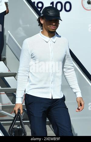 Dortmund, Germania. 28 giugno 2024. Dortmund Airport empfaengt deutsche Nationalmannschaft die deutsche Nationalmannschaft bei der Ankunft am Dortmund Airport. Leroy sane ( Deutschland ) foto: Revierfoto crediti: ddp media GmbH/Alamy Live News Foto Stock