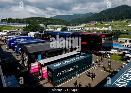 Spielberg, Autriche. 28 giugno 2024. Paddock del Red Bull Ring Motorhome durante il Gran Premio d'Austria di Formula 1 Qatar Airways 2024, 11° round del Campionato del mondo di Formula 1 2024 dal 28 al 30 giugno 2024 sul Red Bull Ring di Spielberg, Austria - foto DPPI Credit: DPPI Media/Alamy Live News Foto Stock