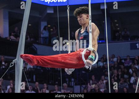 Minneapolis, Minnesota, Stati Uniti. 21 aprile 2000. FUZZY BENAS gareggia sui ring ai test a squadre olimpiche statunitensi a Minneapolis. (Credit Image: © Karen I. Hirsch/ZUMA Press Wire) SOLO PER USO EDITORIALE! Non per USO commerciale! Foto Stock