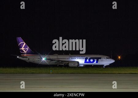 Varsavia, Masovia, Polonia. 6 giugno 2024. Polish Airlines LOTTO Boeing 737 MAX 8 visto all'aeroporto Chopin di Varsavia. (Immagine di credito: © Karol Serewis/SOPA Images via ZUMA Press Wire) SOLO PER USO EDITORIALE! Non per USO commerciale! Foto Stock