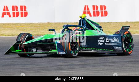 Giugno 28 2024 Portland, OR, pilota statunitense Robin Frijns/Joel Eriksson Envision Racing Formula e Team(4) uscendo dalla curva 2 durante l'Hankook Formula e-Prix Practice 1 al Portland International Raceway Portland, O Thurman James/CSM Foto Stock