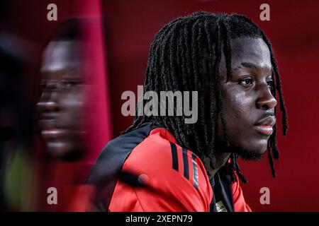 Freiberg, Germania. 29 giugno 2024. Johan Bakayoko del Belgio, nella foto durante una conferenza stampa della nazionale belga di calcio Red Devils, sabato 29 giugno 2024 nel campo base di Freiberg am Neckar, in Germania, durante i Campionati europei di calcio UEFA Euro 2024. Lunedì i Red Devils incontreranno la Francia nel Round of 16. BELGA PHOTO BRUNO FAHY credito: Belga News Agency/Alamy Live News Foto Stock