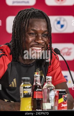 Freiberg, Germania. 29 giugno 2024. Johan Bakayoko del Belgio, nella foto durante una conferenza stampa della nazionale belga di calcio Red Devils, sabato 29 giugno 2024 nel campo base di Freiberg am Neckar, in Germania, durante i Campionati europei di calcio UEFA Euro 2024. Lunedì i Red Devils incontreranno la Francia nel Round of 16. BELGA PHOTO BRUNO FAHY credito: Belga News Agency/Alamy Live News Foto Stock