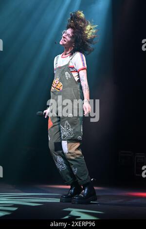 Miami Beach, Florida, Stati Uniti. 28 giugno 2024. Cavetown si esibisce durante il Moth Dinner Tour al Fillmore il 28 giugno 2024 a Miami Beach, Florida. Crediti: Mpi04/Media Punch/Alamy Live News Foto Stock