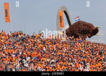 Spielberg, Austria. 29 giugno 2024. Formula 1 Quatar Airlines Austrian Grand Prix al Red Bull Ring, Austria. Nella foto: Atmosfera del circuito durante la sessione di qualificazione © Piotr Zajac/Alamy Live News Foto Stock