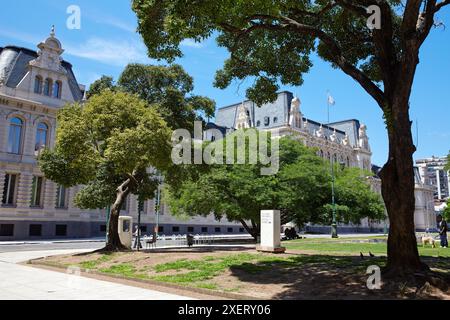 Palacio Pizzurno. Plaza Peña. Barrio Norte. Buenos Aires. Argentina. Foto Stock