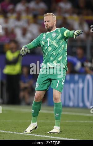 Dortmund, Germania. 29 giugno 2024. DORTMUND, BVB Stadium, 29-06-2024, Campionato europeo di calcio Euro2024, turno di 16 partita n. 37 tra Germania e Danimarca. Danimarca portiere Kasper Schmeichel credito: Pro Shots/Alamy Live News Foto Stock