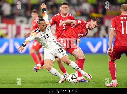 La tedesca Leroy sane (a sinistra) e la danese Christian Eriksen ...