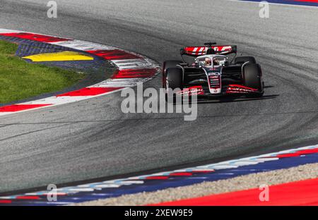 Red Bull Ring, Spielberg, Austria. 29.June.2024; Kevin Magnussen della Danimarca e MoneyGram Haas F1 Team durante il Gran Premio d'Austria di Formula 1 crediti: Jay Hirano/AFLO/Alamy Live News Foto Stock