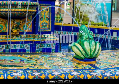 Plaza alta piazza principale Algeciras, Spagna. Foto Stock