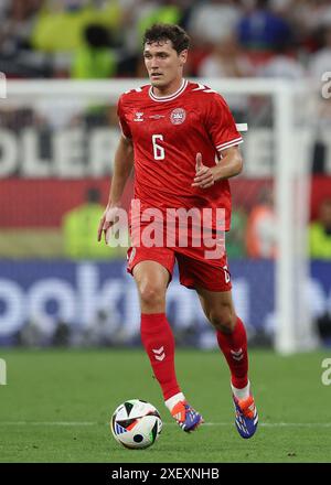 Dortmund, Germania. 29 giugno 2024. Andreas Christensen di Danimarca durante la partita dei Campionati europei UEFA al BVB Stadion di Dortmund. Il credito per immagini dovrebbe essere: Paul Terry/Sportimage Credit: Sportimage Ltd/Alamy Live News Foto Stock