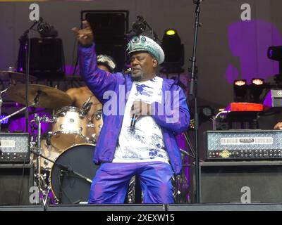 Damrosch Park Stage, Lincoln Center, Amsterdam Ave & W 62nd St, New York, NY 10023, 29 giugno 2024. George Clinton e Parliament Funkadelic si esibiscono al Damrosch Park Stage al Lincoln Center. Crediti: ©Julia Mineeva/EGBN TV News/Alamy Live News Foto Stock