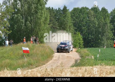 #18 Takamoto KATSUTA (JPN) / Aaron JOHNSTON (IRL), TOYOTA GR Yaris Rally1, Team: Toyota Gazoo Racing WRT (DEU) Motorsport, FIA WRC, 80. Rally Poland, World Rally Campionship, Polen, SS11, WP11, Czarne1, 29.06.2024 foto: Eibner-Pressefoto/Juergen Augst Foto Stock