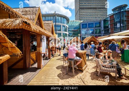 Spiaggia pop-up nel centro di Manchester di Exchange Square Foto Stock