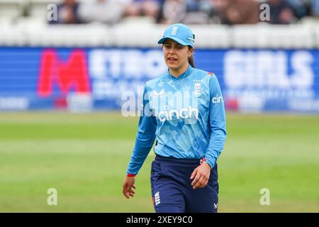 Worcester, Regno Unito. 30 giugno 2024. Maia Bouchier d'Inghilterra durante il MetroBank Women's ODI match tra England Women e New Zealand Women a New Road, Worcester, Regno Unito, il 30 giugno 2024. Foto di Stuart Leggett. Solo per uso editoriale, licenza richiesta per uso commerciale. Non utilizzare in scommesse, giochi o pubblicazioni di singoli club/campionato/giocatori. Crediti: UK Sports Pics Ltd/Alamy Live News Foto Stock