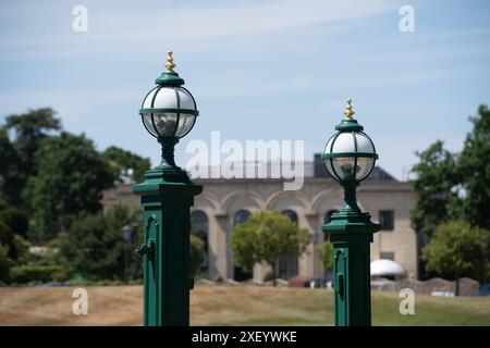 Stoke Poges, Regno Unito. 29 giugno 2024. I terreni di Stoke Park, Stoke Poges, Buckinghamshire. Crediti: Maureen McLean/Alamy Foto Stock