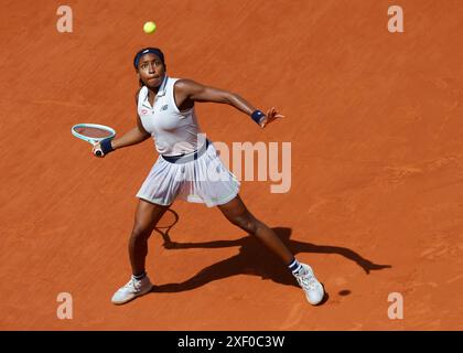 Il tennista americano Coco Gauff in azione all'Open di Francia 2024, Roland Garros, Parigi, Francia. Foto Stock