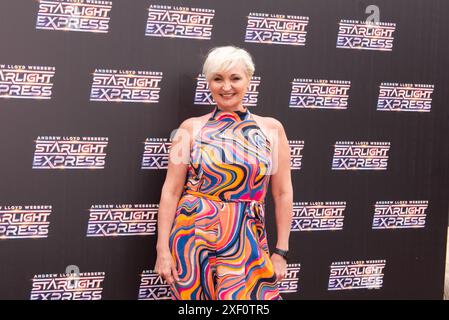 Londra, 30 giugno 2024, Starlight Express Red carpet arrivi per la notte di apertura, Troubadour Wembley Park Theatre, Lou Morris Photography/Alamy Live News Foto Stock