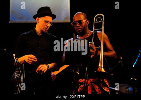 Joabe Reis Quintetto brasiliano ft. Piotr Schmidt&Paweł Tomaszewski,foto Kazimierz Jurewicz/Alamy Live News Foto Stock