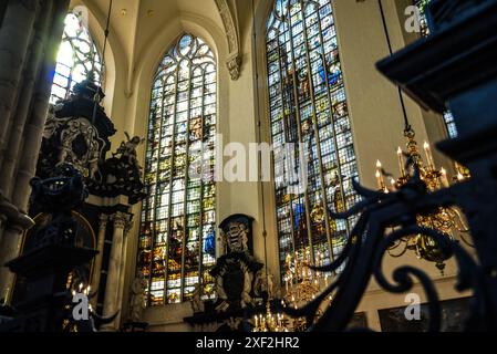 Interni decorati di la Chapelle Notre Dame in St. Michael e Cattedrale di St. Gudula - Bruxelles, Belgio Foto Stock