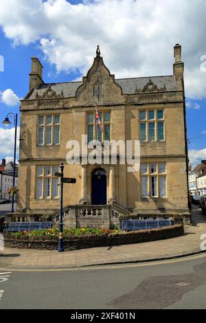 !5 High Street A Grade II Listed Building, Devizes, Wiltshire. Foto Stock