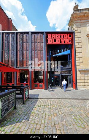 Nuovo ingresso al teatro Bristol Old Vic, King Street, Bristol. Data: Giugno / luglio 2024 Foto Stock