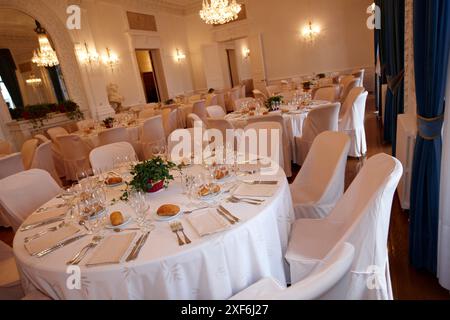 La sala delle cene di gala, Palacio de Miramar, San Sebastian, Gipuzkoa, Euskadi, Spagna Foto Stock